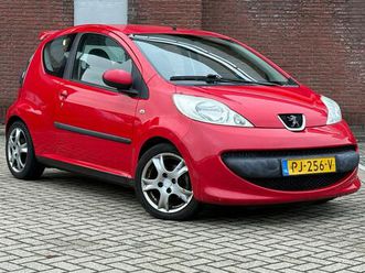 peugeot 107 - 1.0-12v xr|3drs|airco|toerenteller|sportuitlaat