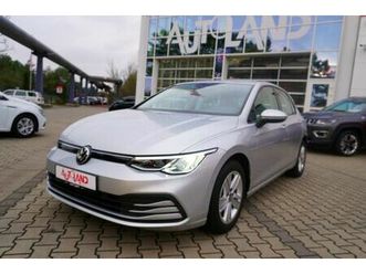 volkswagen golf viii 1.5 tsi life led navi acc head-up ahk