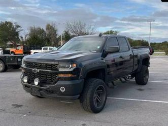 2017 chevrolet silverado 1500 double cab - financing available!