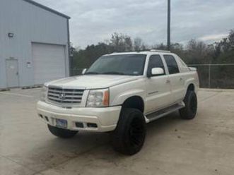 2005 cadillac escalade ext awd – lifted, clean title, runs/drives