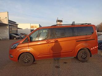 ford tourneo custom titanium x
