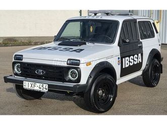 lada niva 21214 egyedi! led lámpák! fényhíd! dotz dakar felni!