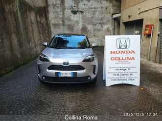 yaris cross yaris cross 1.5 hybrid 5p. e-cvt awd-i lounge