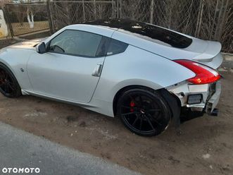 nissan 370 z