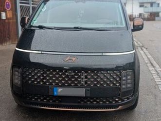 hyundai staria 2.2 crdi signature automatik 4wd sign...