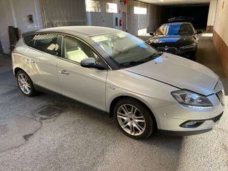 delta 1.9 t.mjt platino 190cv dpf