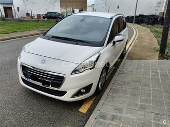 peugeot 5008 style 1.6 bluehdi