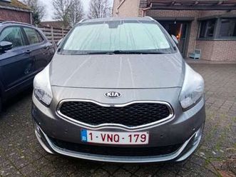 carens 1.7 crdi 115 dream team edition