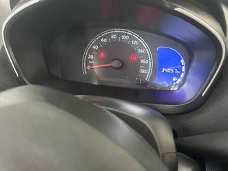 renault kwid life 1.0 flex 12v 5p mec. 2018