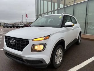 2023 hyundai venue preferred heated seats cruise control carplay