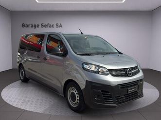 vivaro combi 1.5 cdti essentia s/s m