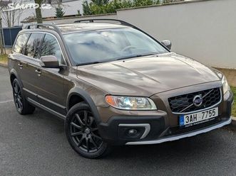volvo xc70 2,4 d5 awd, velmi zachovalé