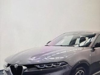 alfaromeo tonale da vetrina