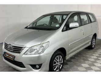 2013 toyota innova 2.7 vvti 8-seat