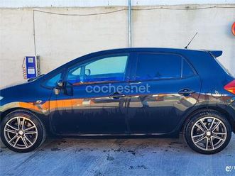 toyota auris 2.0 d4d luna