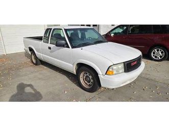 one owner 2002 gmc sonoma x-cab 110 k miles