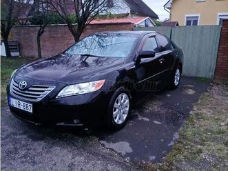 toyota camry 2.4 hybrid (automata)