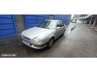 toyota corolla liftback 1.3 luna