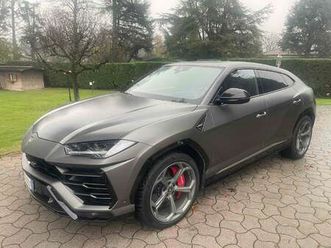 urus 4.0 v8 auto