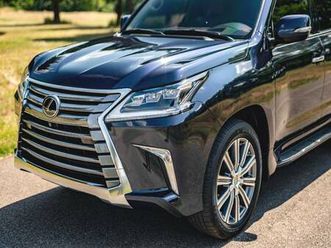 pristine 2017 lexus lx 570 elegance blend