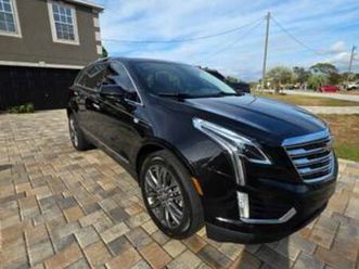 2017 caddilac xt5 premium luxury /clean car fax / new condition