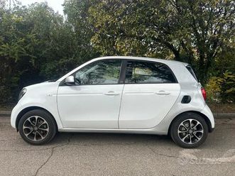 smart fourfour