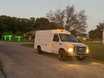 2015 ford e350 super duty cutaway · cutaway van