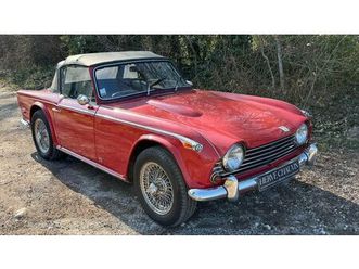 1968 triumph tr5 rouge manuel, 5 vitesses conduite à gauc...