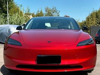 tesla model 3 rwd 2024 nero + wrap rosso