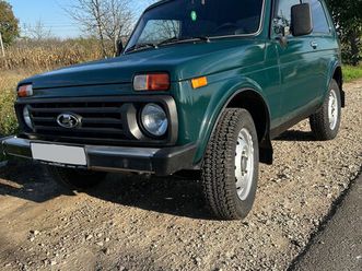 lada / ваз 2121 (4x4) an. 2008