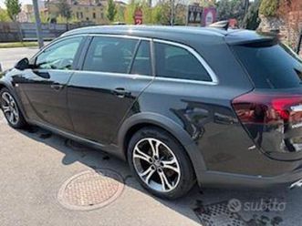 opel insigna 2.0 cdti 170cv country tourer e6