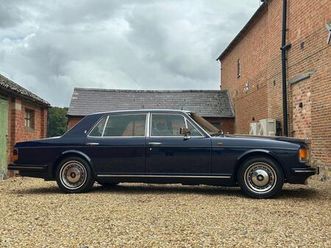1991 rolls royce silver spur ii. just 2 owners. only 25,000 miles from new.