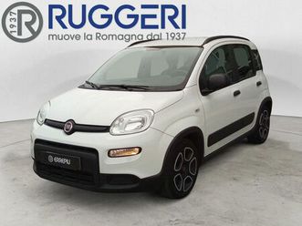 fiat panda 1.0 firefly s&s hybrid city cross del 2022 usata a rimini
