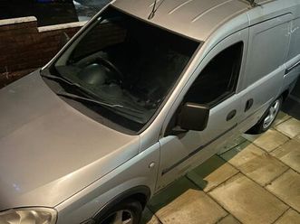 vauxhall, combo, car derived van, 2004, manual, 1686 (cc)
