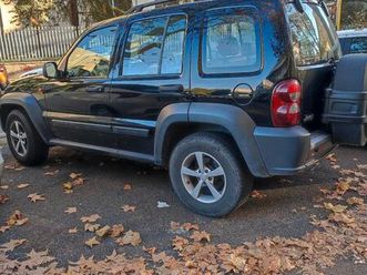jeep cherokee 2006