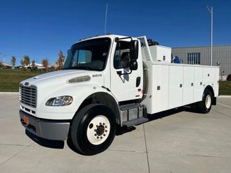 2011 freightliner m2 106 business class regular cab