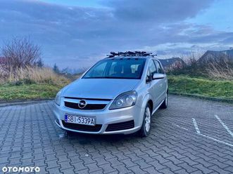 opel zafira 1.6 essentia