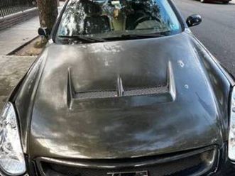 2005 black infiniti g35x sedan