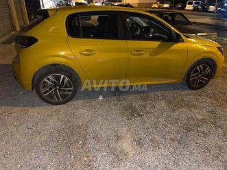 peugeot208