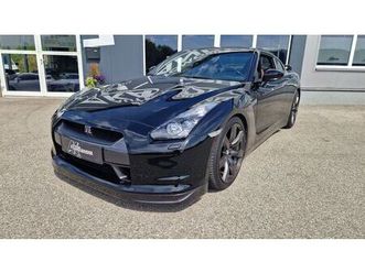 nissan gt-r black edition