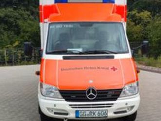 mercedes-benz sprinter 413d rtw/ rettungswagen - wenig km