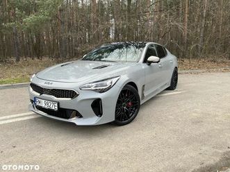 kia stinger 3.3 t-gdi v6 gt prestige line awd