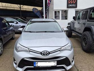 toyota avensis diesel sibiu