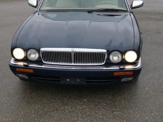 jaguar daimler double six 38,900 bgn