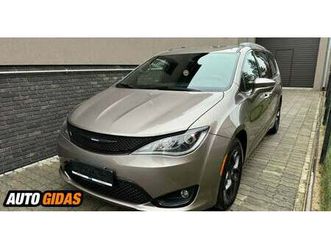 chrysler pacifica 2018 m vienatūris | skelbimas | 0138378569