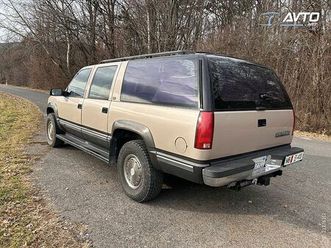 chevrolet suburban 2500 4x4