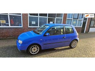 seat arosa - 1.0i select verlaagd staat op staal