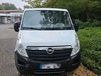 auto opel movano