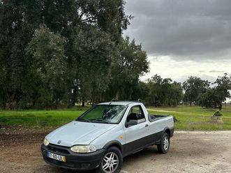 fiat strada