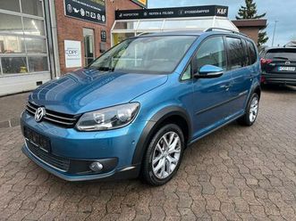 volkswagen-crosstouran-7-sitzer-ahk-pdc-szh-hu-neu
